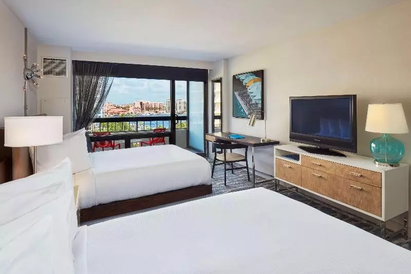シングルデラックスルーム, Waterstone Resort & Marina Boca Raton, Curio Collection By Hilton