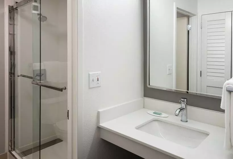 ２ダブルベッドのスタンダードルーム, Courtyard By Marriott Annapolis