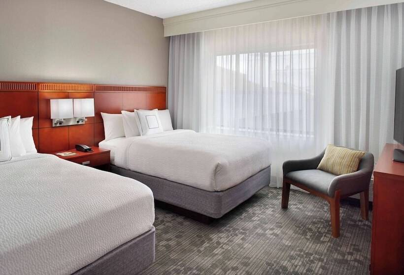 غرفه قياسيه سريرين مزدوجين, Courtyard Philadelphia Devon/villanova