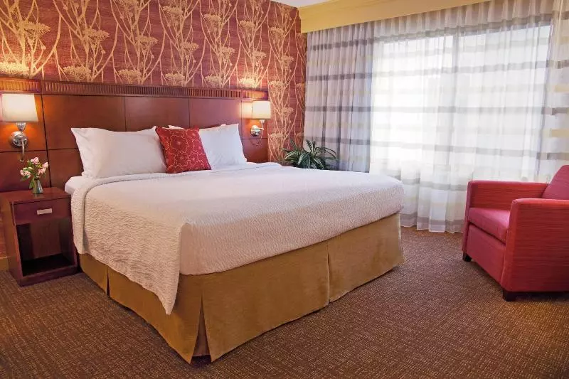 اتاق استاندارد با تخت بزرگ, Courtyard Spokane Downtown At The Convention Center