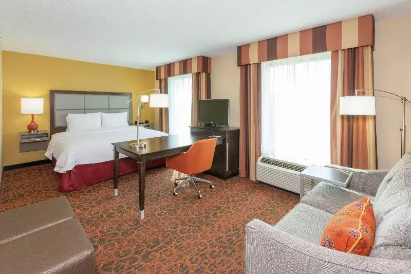 سوییت, Courtyard Spokane Downtown At The Convention Center