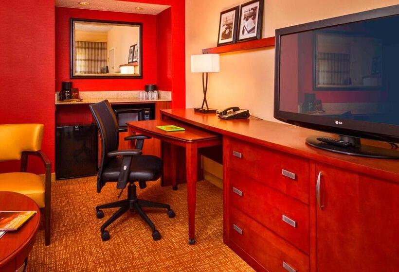 Люкс Executive Кровать Кинг, Courtyard Virginia Beach Norfolk