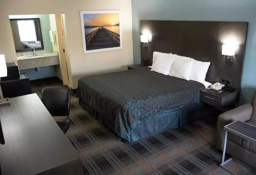 Standard-huone King-vuode, Days Inn By Wyndham Ladson Summerville Charleston