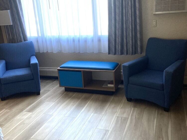 スイート, Days Inn By Wyndham Sioux Falls Airport