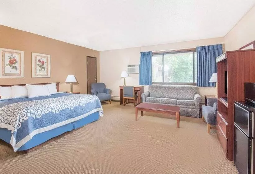 سوییت, Days Inn By Wyndham Sioux Falls Airport