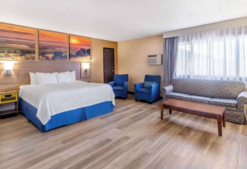 Люкс, Days Inn By Wyndham Sioux Falls Airport