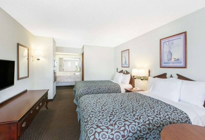 스탠다드 룸 더블 침대 2개, Days Inn By Wyndham West Point