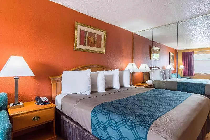 キングサイズベッドのスタンダードルーム, Econo Lodge Jacksonville Near Little Rock Air Force Base
