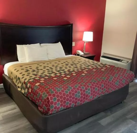 キングサイズベッドのスタンダードルーム, Econo Lodge   Perry National Fair Ground Area