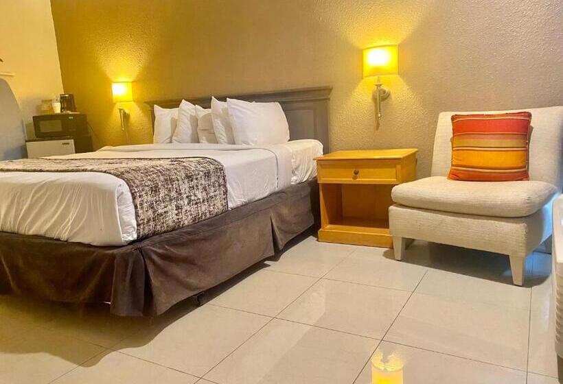 غرفة قياسية سرير مزدوج, Garden Inn Homestead/everglades/gateway To Keys