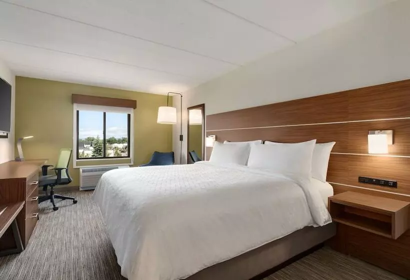 اتاق استاندارد, Holiday Inn Express   Plattsburgh, An Ihg