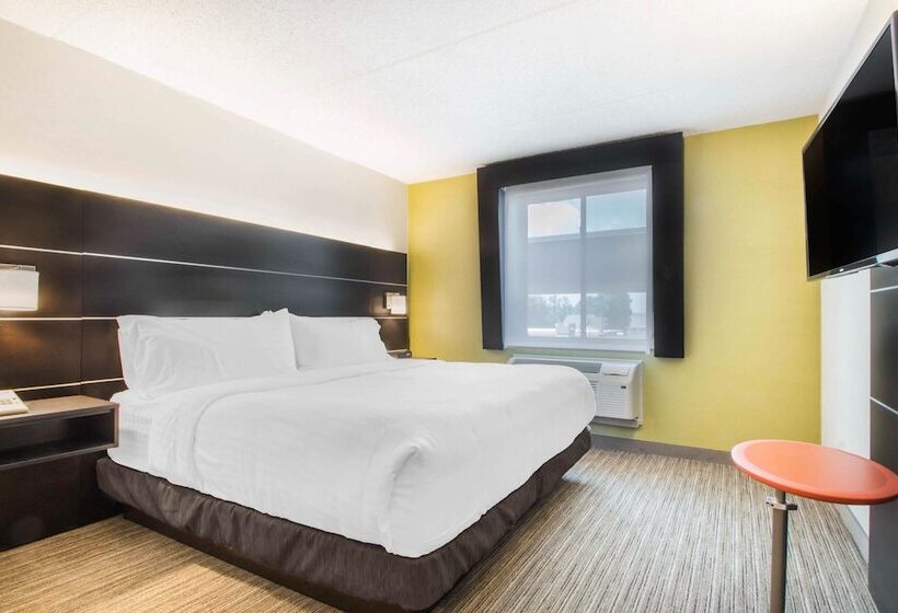 스위트, Holiday Inn Express & Suites   Albany Airport   Wolf Road, An Ihg