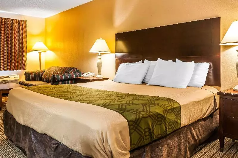 エクゼクティブスイート, Holiday Inn Express & Suites College Park   University Area, An Ihg