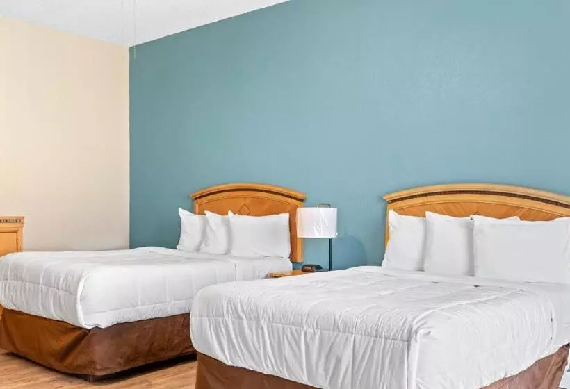 2 Bedrooms Suite Sea View, Ocean Crest Inn And Suites