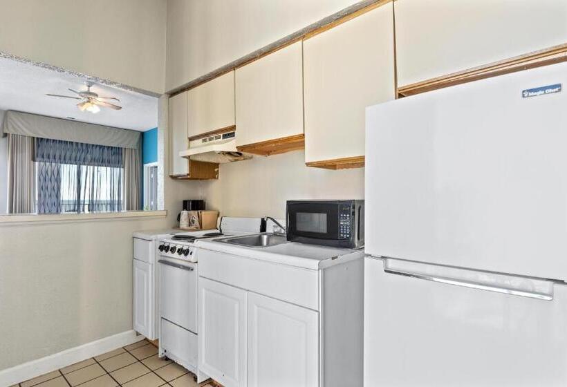 جناح مطلّ علي البحر, Ocean Crest Inn And Suites