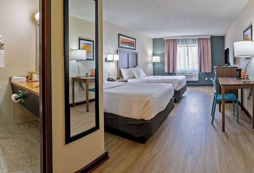 חדר סטנדרט שתי מיטות זוגיות, Quality Inn Milansandusky