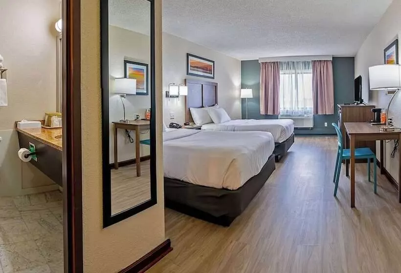 ２ダブルベッドのスタンダードルーム, Quality Inn Milansandusky