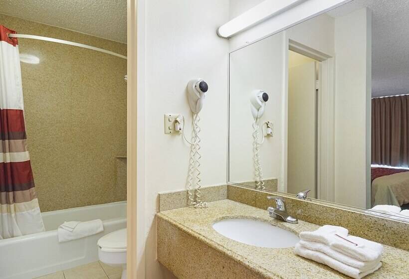 디럭스 룸, Red Roof Inn Montgomery  Midtown