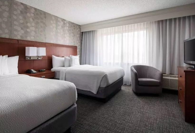 اتاق لوکس با چشم‌انداز استخر, Sonesta Select Los Angeles Lax El Segundo
