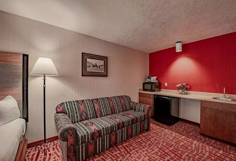 استودیوی استاندارد, 49'er Inn & Suites