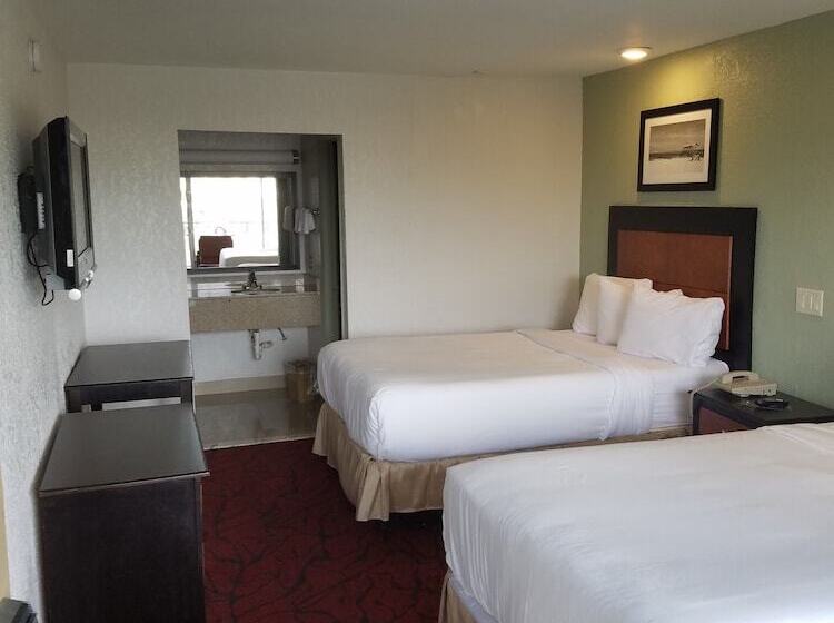 Номер Стандарт 2 Двуспальные Кровати, Budgetel Pompano Beach