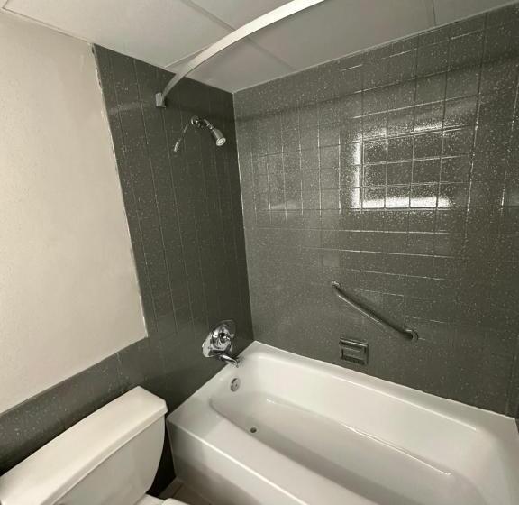 ２ダブルベッドのスタンダードルーム, Days Inn By Wyndham Liberty