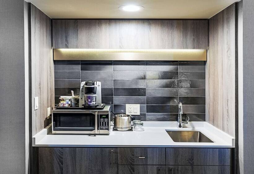 جناح رئاسى, Doubletree By Hilton Tulsa Downtown