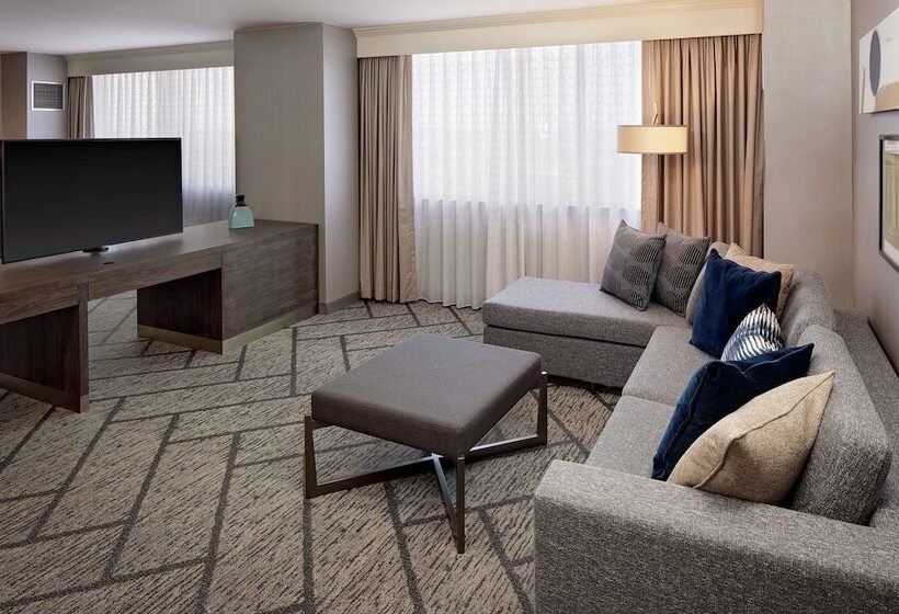 جناح رئاسى, Doubletree By Hilton Tulsa Downtown