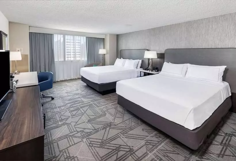 اتاق استاندارد با 2 تخت دوبل, Doubletree By Hilton Tulsa Downtown