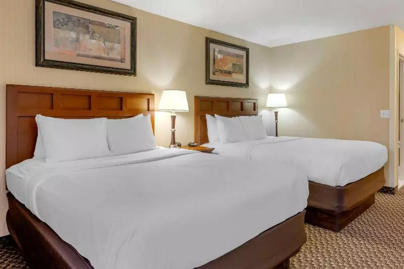 سوییت لوکس, Doubletree By Hilton Tulsa Downtown