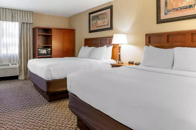 سوییت لوکس, Doubletree By Hilton Tulsa Downtown