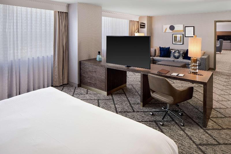 جناح سرير كينج, Doubletree By Hilton Tulsa Downtown