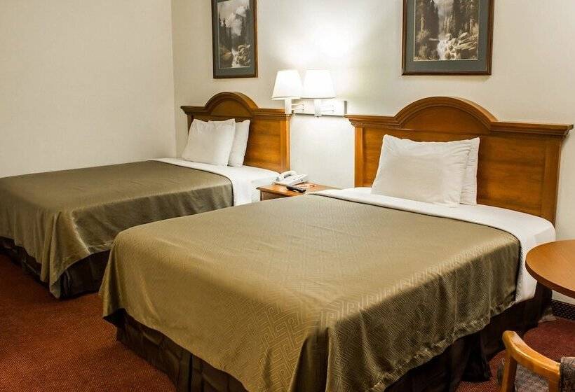 Номер Стандарт 2 Двуспальные Кровати, Econo Lodge Goldsboro Hwy 70