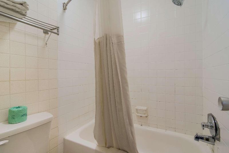 Стандартный Номер Кровать Кинг, Econo Lodge Goldsboro Hwy 70