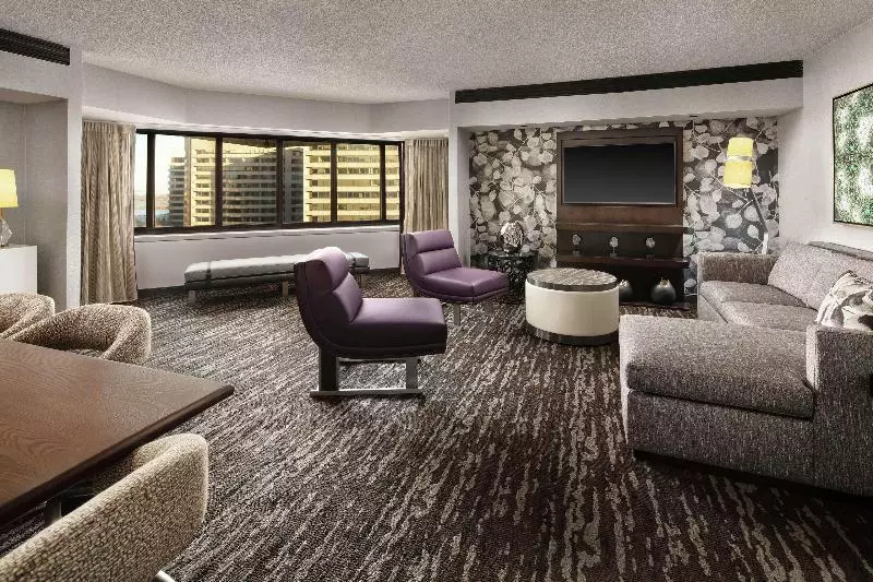 سوئیت 2 خوابه, Embassy Suites By Hilton Crystal City National Airport