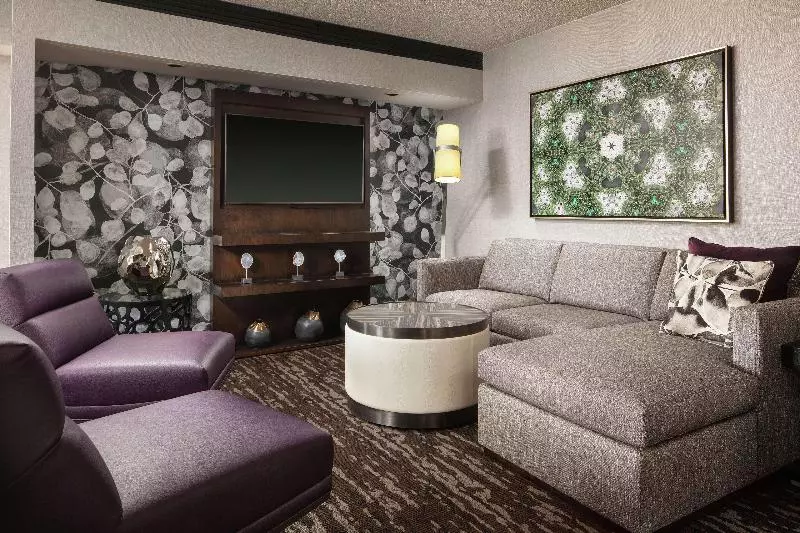 سوئیت 2 خوابه, Embassy Suites By Hilton Crystal City National Airport