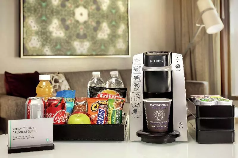 سوئیت اجرایی با تخت کینگ, Embassy Suites By Hilton Crystal City National Airport