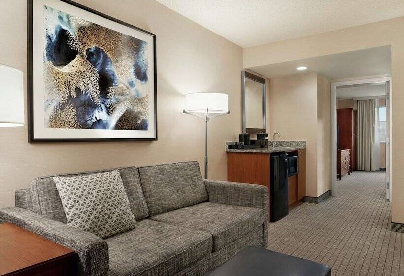 Люкс Вид на Реку, Embassy Suites By Hilton Cincinnati Rivercenter
