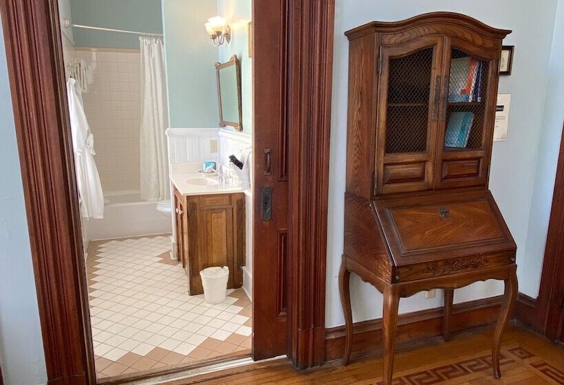 Номер Стандарт, Forsyth Park Inn