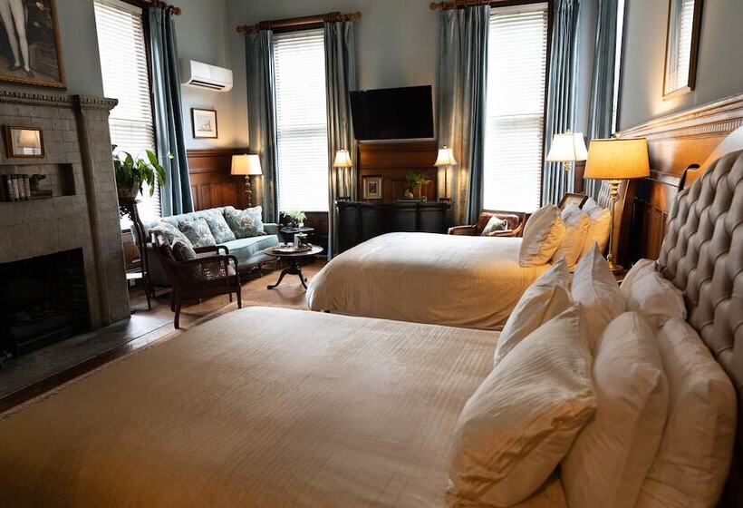 Семейный Номер, Forsyth Park Inn