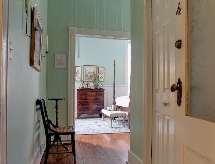 Номер Стандарт, Forsyth Park Inn