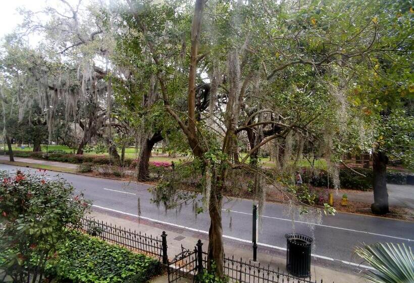 Номер Стандарт, Forsyth Park Inn