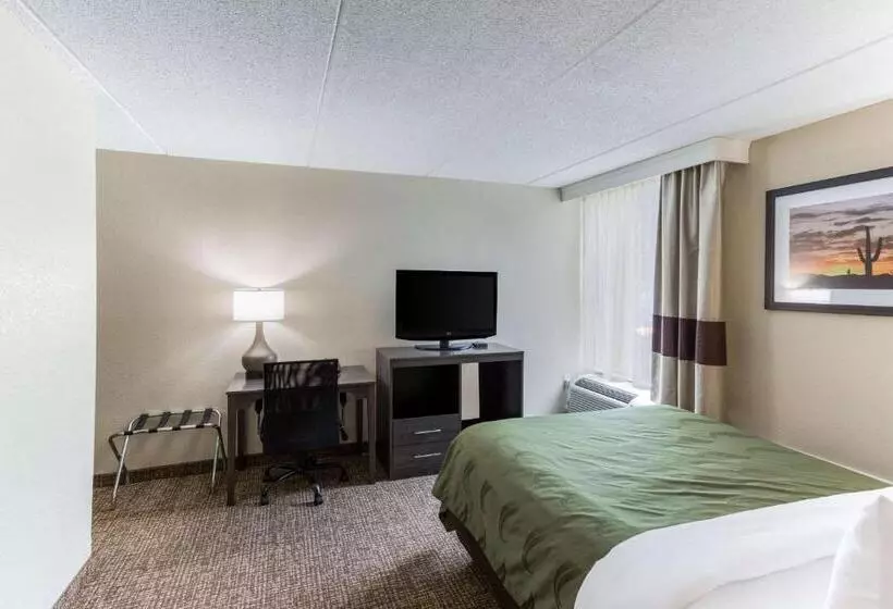 اتاق استاندارد برای معلولان, Quality Inn & Suites