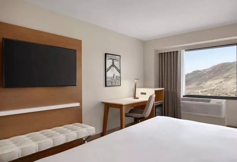 اتاق پرمیوم, Radisson Hotel Salt Lake City Downtown