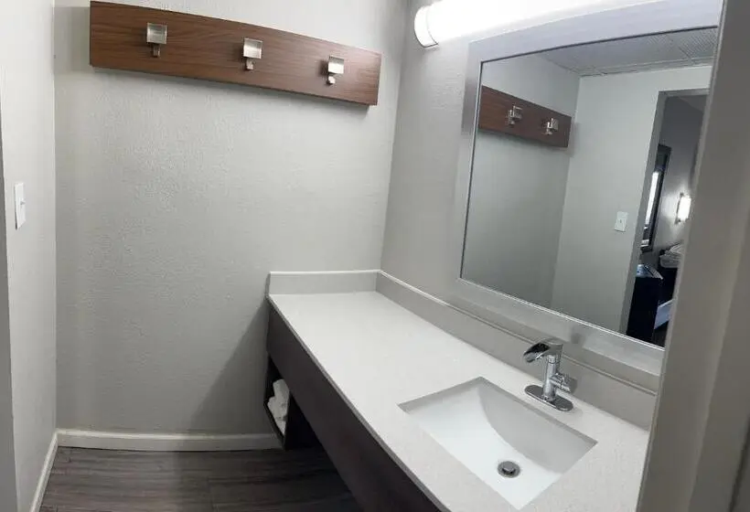 キングサイズベッドのスーペリアルーム, Red Roof Inn Rockingham