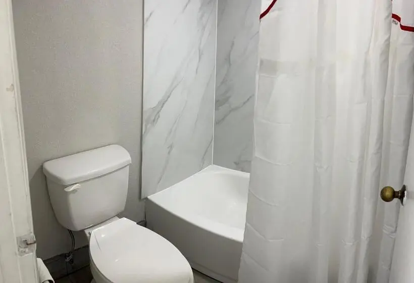 キングサイズベッドのスーペリアルーム, Red Roof Inn Rockingham