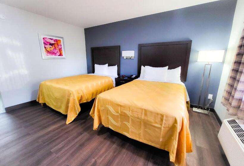 ２ダブルベッドのスタンダードルーム, Motel 6 Norfolk, Va East Little Creek