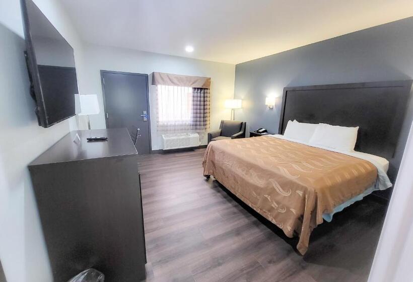 身障者適用キングサイズベッドルーム, Motel 6 Norfolk, Va East Little Creek