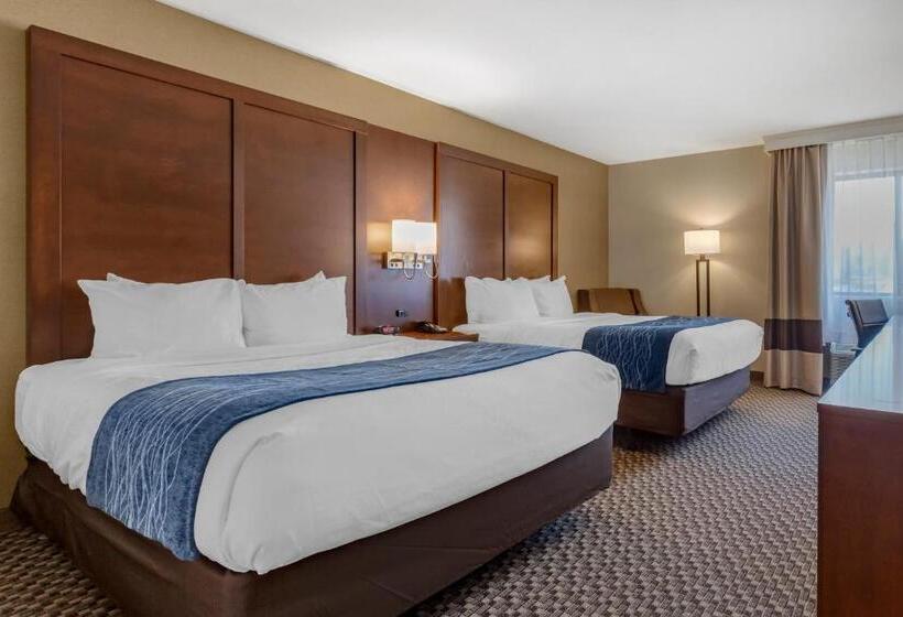Номер Стандарт, Comfort Inn At Buffalo Bill Village Resort