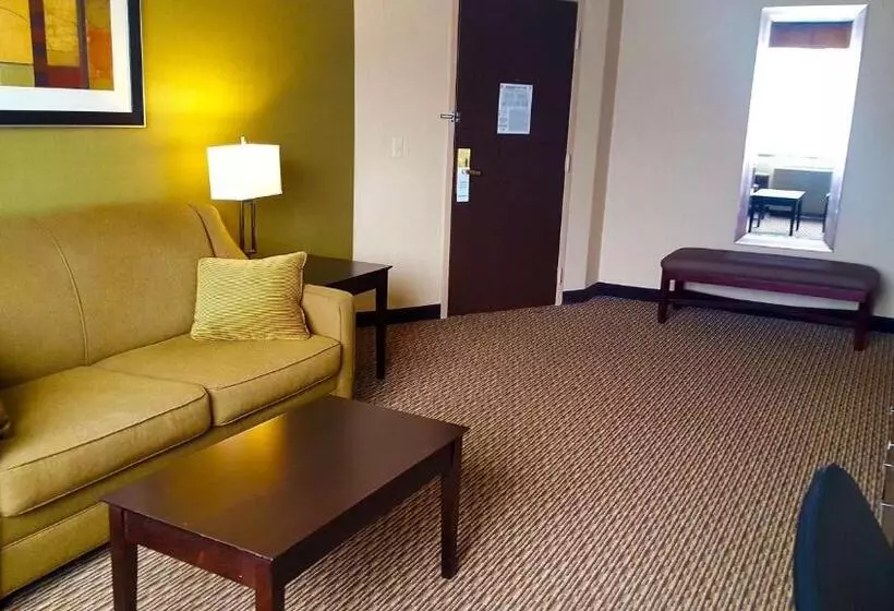 キングサイズベッドのスイートルーム, Best Western Watertown/fort Drum